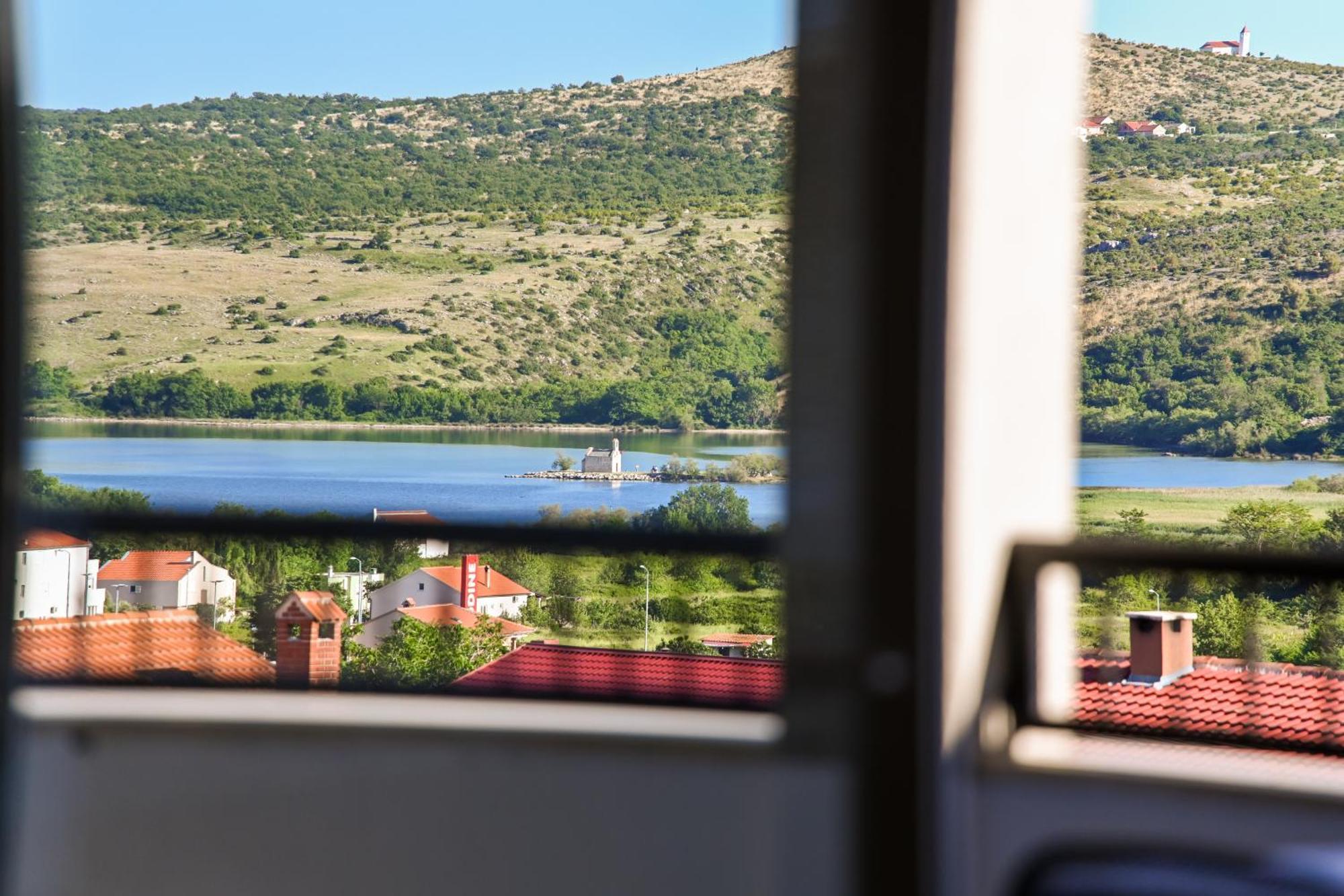 Veliki Apartman Petra Posedarje Szoba fotó